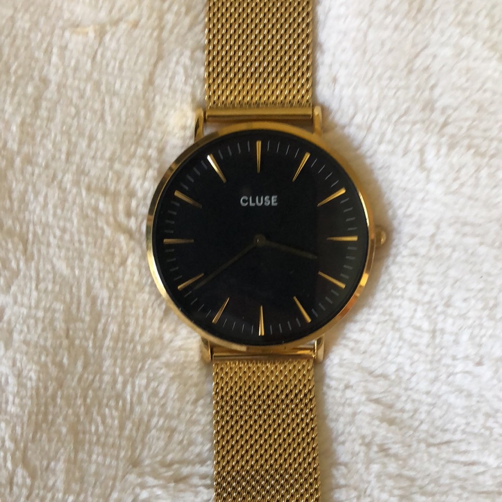 Cluse gold mesh watch black face